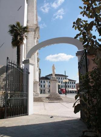 Hotel Ai Dogi Palmanova Exterior foto